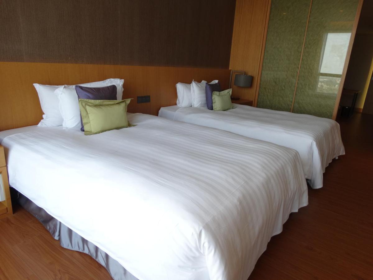 Golden Lake Hotel Jinhu Esterno foto